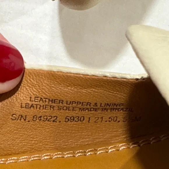 Tory Burch Cream Eleanor Round Toe Loafers, 5.5 women’s - Picture 11 of 13